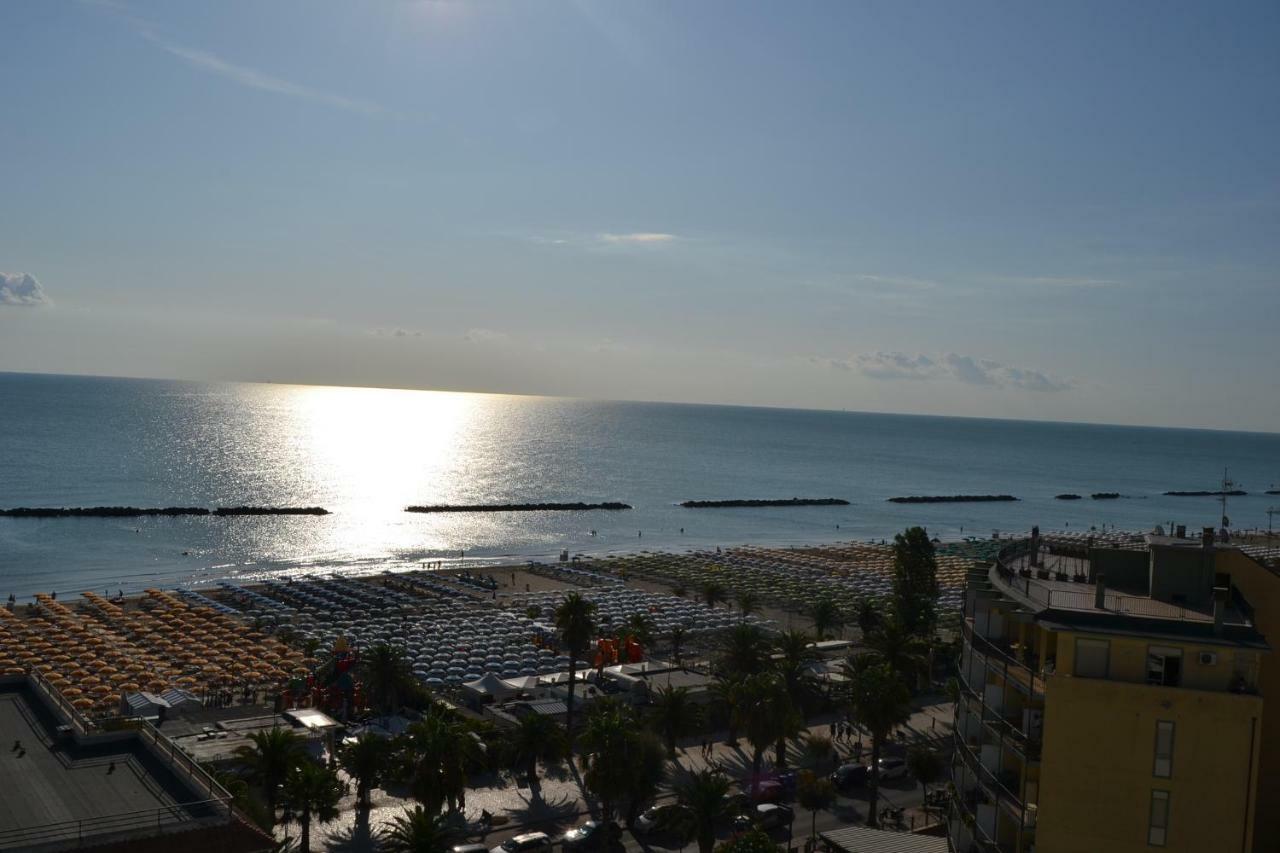Fronte Mare Panoramico San Benedetto Daire San Benedetto del Tronto Dış mekan fotoğraf
